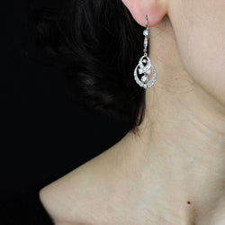 Boucles d'oreilles anciennes or blanc diamants - Castafiore