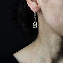 Boucles d'oreilles ART NOUVEAU Pendants en or jaune et blanc et diamants - Castafiore