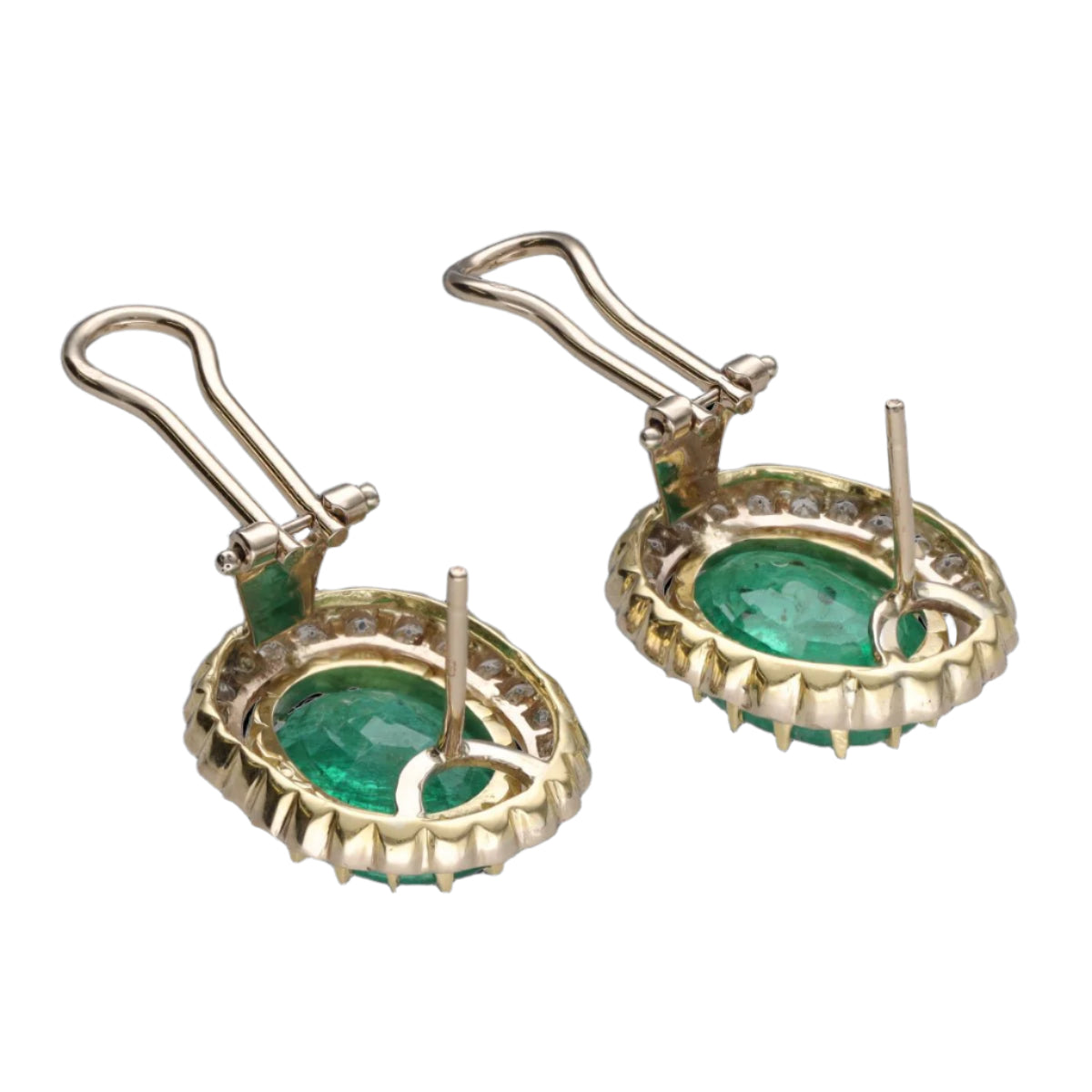 Boucles d'oreilles avec 8,0 Cts d'emeraudes et diamants en Or jaune 18 Cts vers 1970. - Castafiore