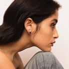 Boucles d'oreilles BOUCHERON en or blanc, saphirs et diamants - Castafiore