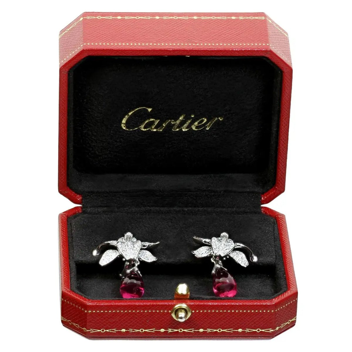 Boucles d'oreilles Cartier, collection Caresse D'Orchidées - Castafiore