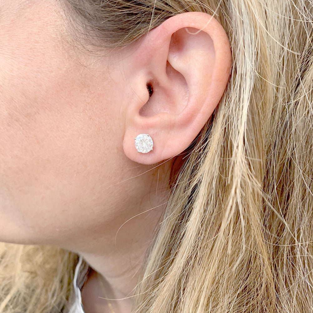 Boucles d'oreilles Cartier diamants - Castafiore