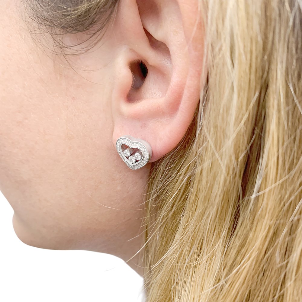 Boucles d'oreilles CHOPARD "Happy Diamonds" en or blanc et diamants - Castafiore