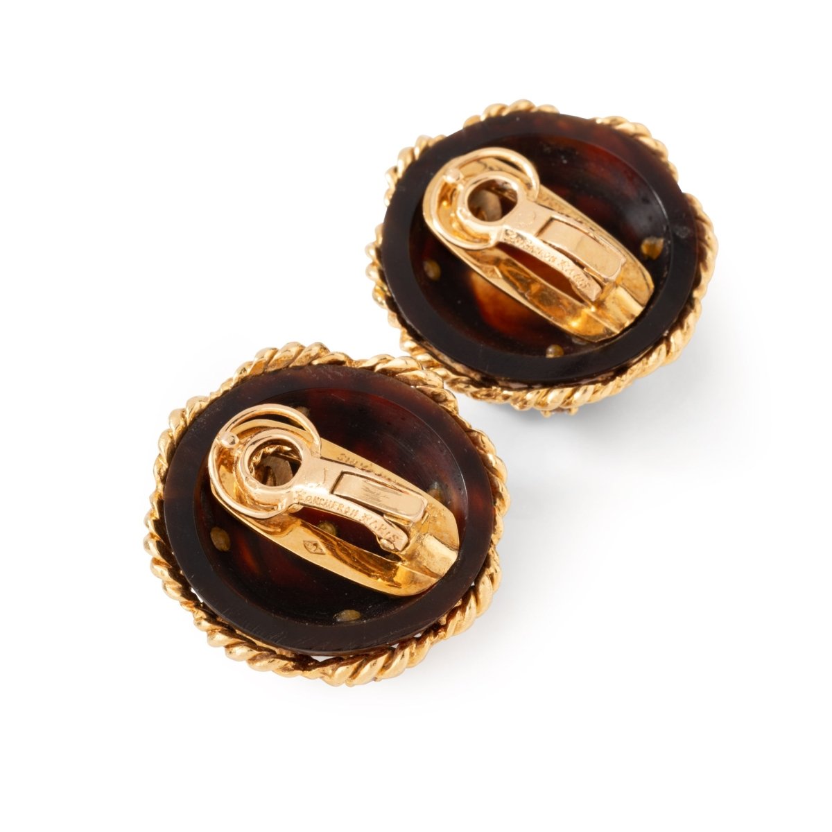 Boucles d'oreilles Clip BOUCHERON Bouton en or jaune, corail et diamants - Castafiore