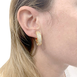 Boucles d'oreilles Clip O.J Perrin, "Arena" en or jaune et diamants - Castafiore