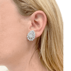 Boucles d'oreilles Clips BOUCHERON en or blanc, platine et diamants - Castafiore