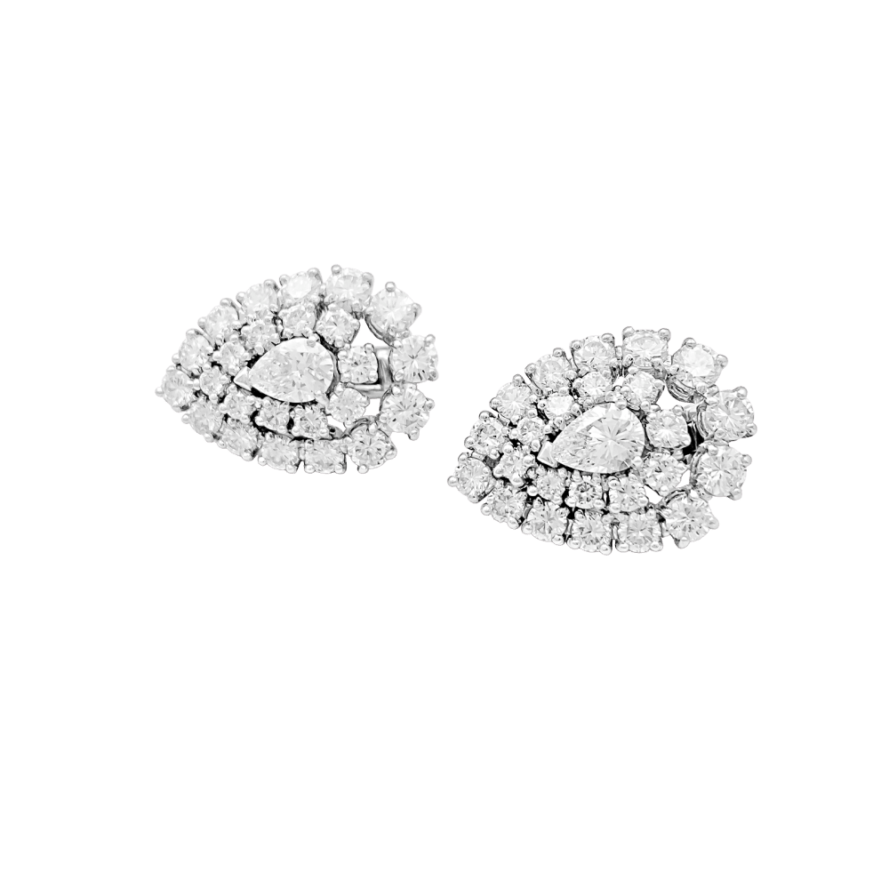 Earrings Boucheron in paltinium and diamonds.