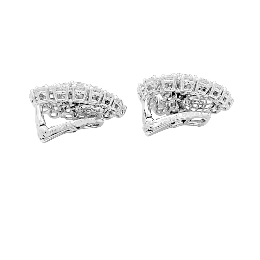 Earrings Boucheron in paltinium and diamonds.