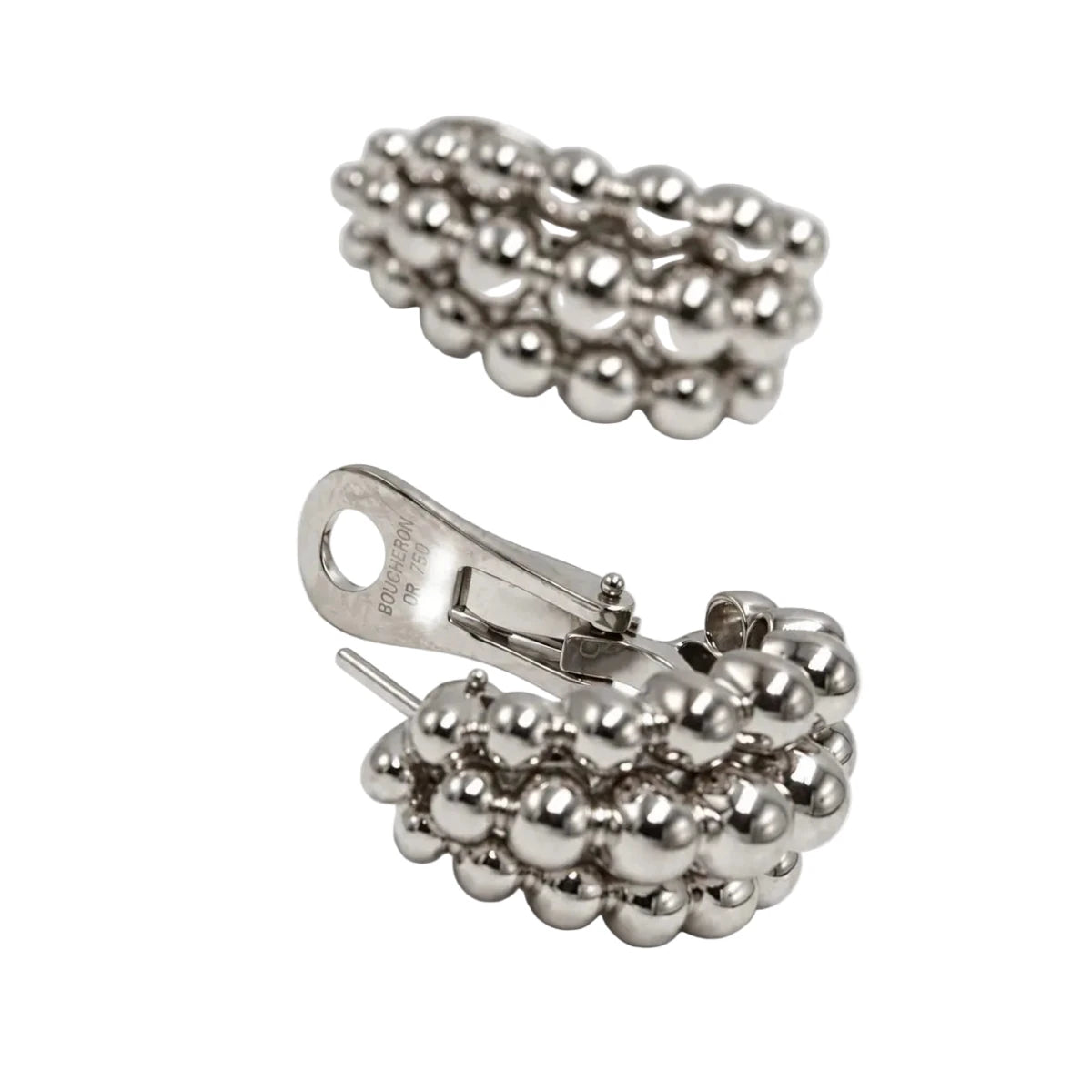 Boucles d'oreilles Clips BOUCHERON "Grains de raisin" en or blanc - Castafiore