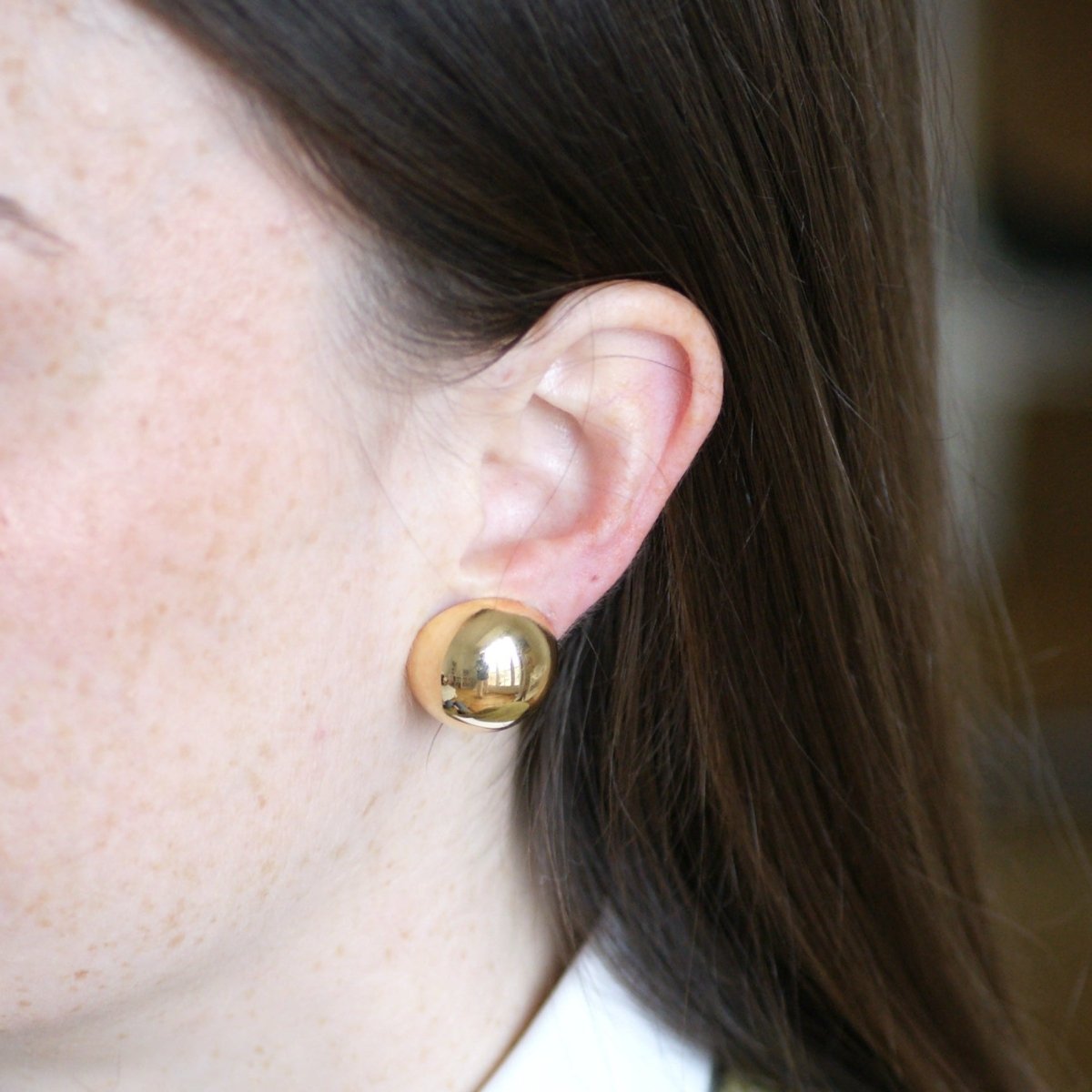 Boucles d'oreilles Clips CARTIER en or jaune - Castafiore