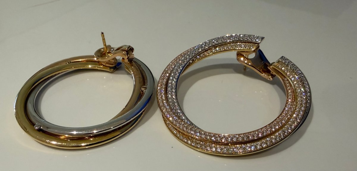 Boucles d’oreilles Clips CARTIER "Trinity" en or blanc, or jaune, or rose et diamants - Castafiore