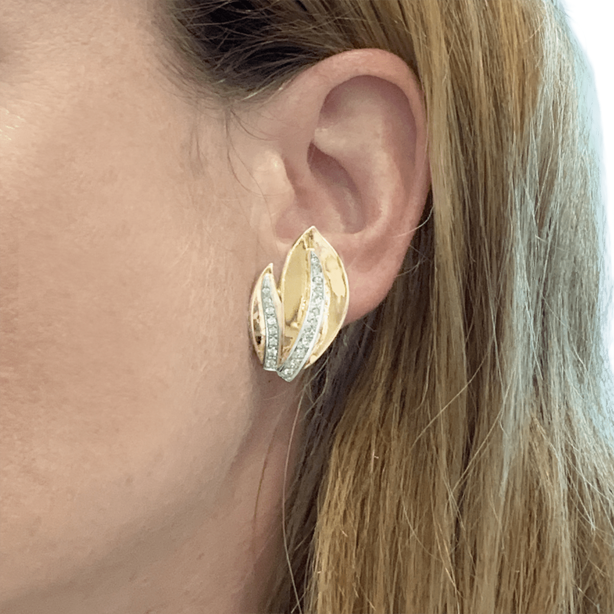 Boucles d'oreilles Clips en or blanc, or jaune et diamants - Castafiore