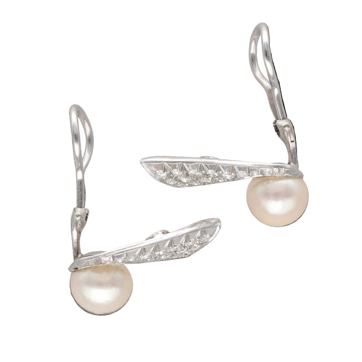 Boucles d'oreilles Clips en or blanc, perles et diamants - Castafiore