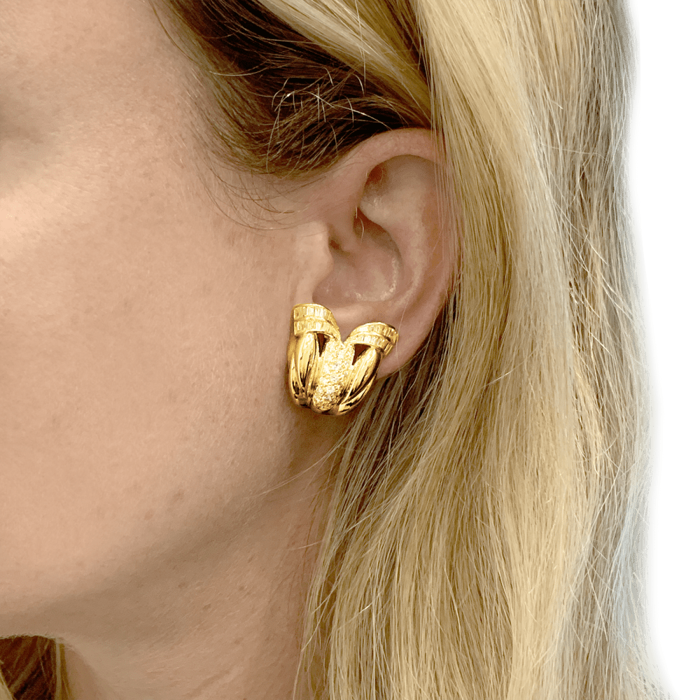 Boucles d'oreilles Clips en or jaune et diamants - Castafiore