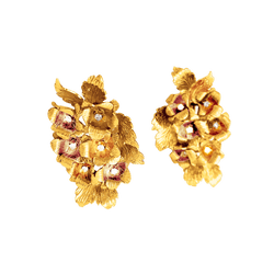 Boucles d'oreilles Clips en or jaune et diamants - Castafiore