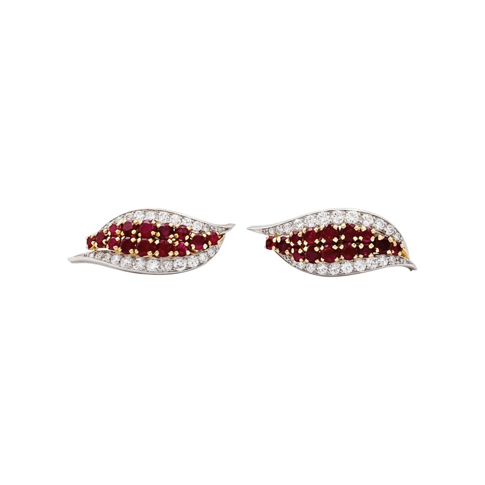 Earrings paltinium, yellow gold, rubies and diamonds.