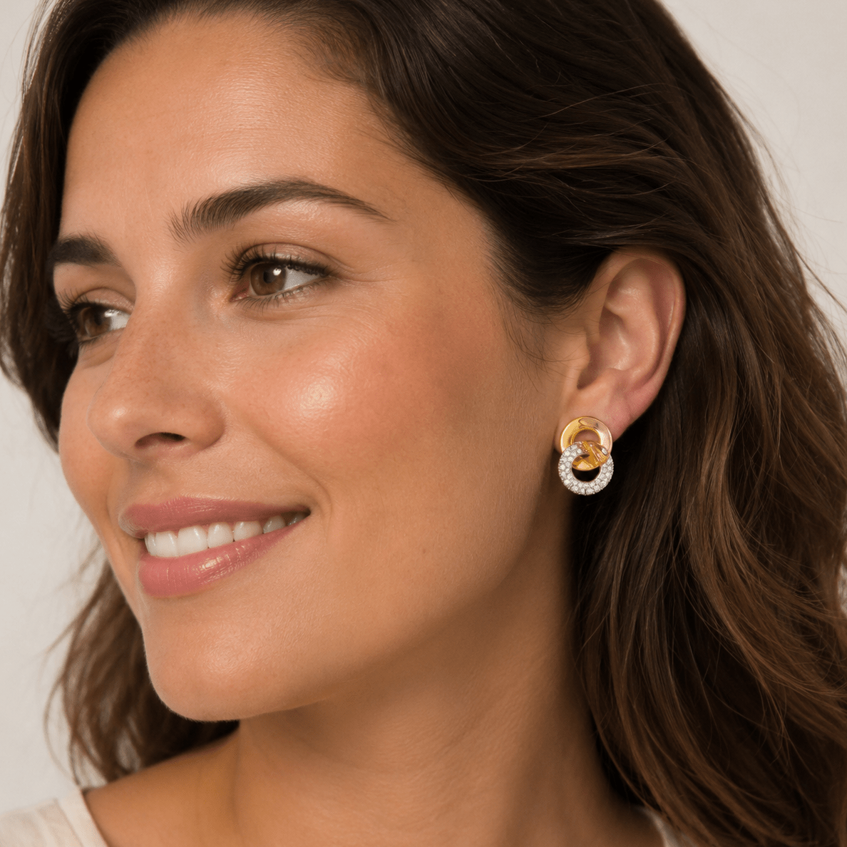 Boucles d'oreilles Clips LUNATI en or blanc, or jaune et diamants - Castafiore