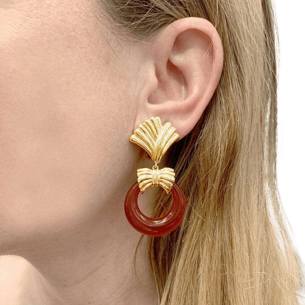 Boucles d'oreilles Clips VAN CLEEF & ARPELS en or jaune et pierres dures - Castafiore