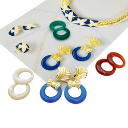 Boucles d'oreilles Clips VAN CLEEF & ARPELS en or jaune et pierres dures - Castafiore