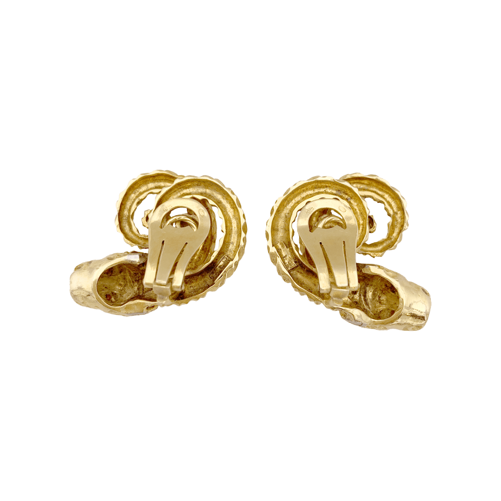 Boucles d'oreilles Clips ZOLOTAS en or jaune, or blanc, rubis et diamants - Castafiore