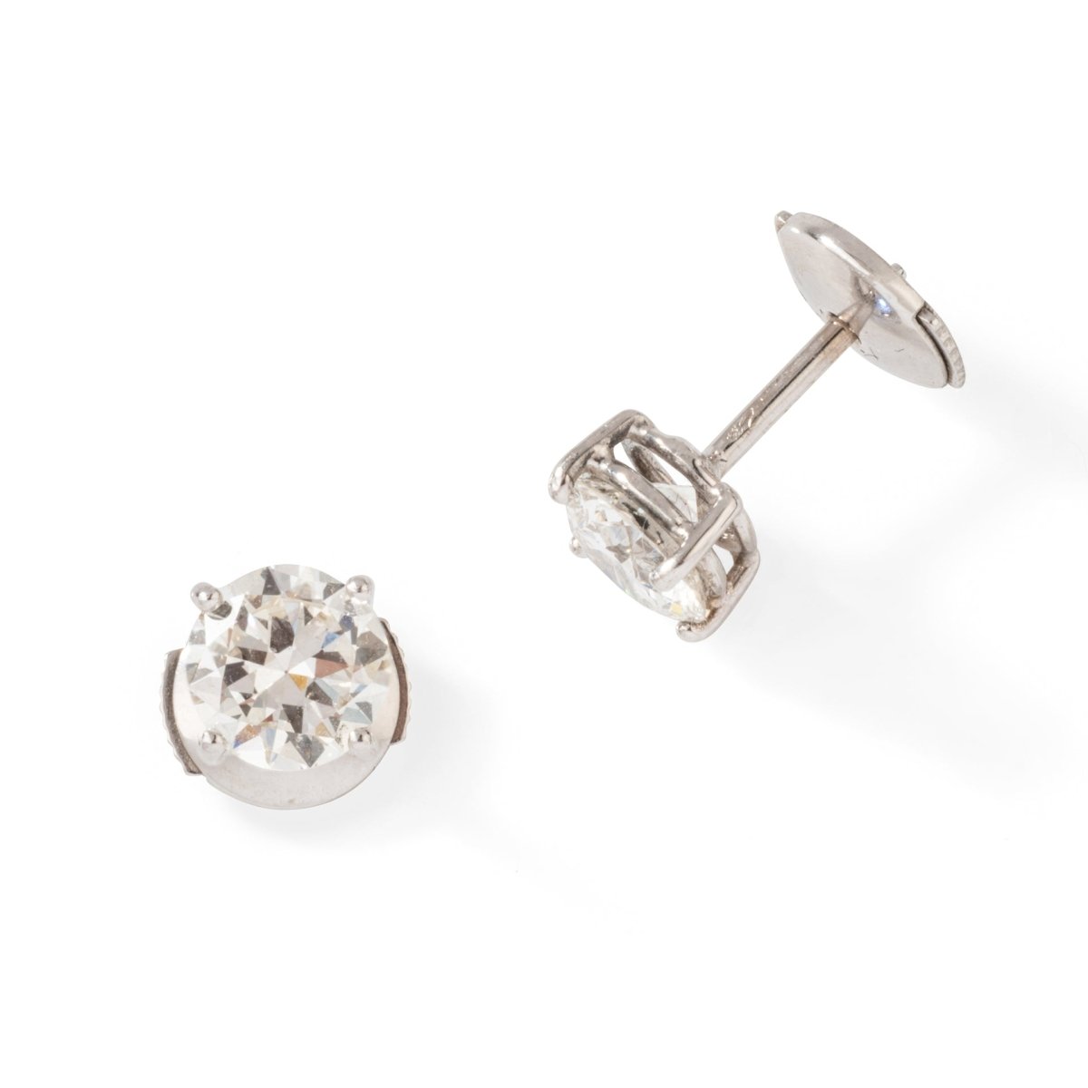 Boucles d'oreilles Clou en or blanc et diamants - Castafiore