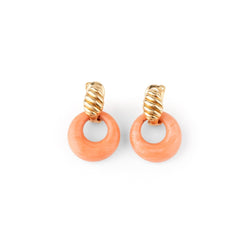 Boucles d'oreilles VAN CLEEF & ARPELS en or jaune, lapis lazuli, corail et onyx