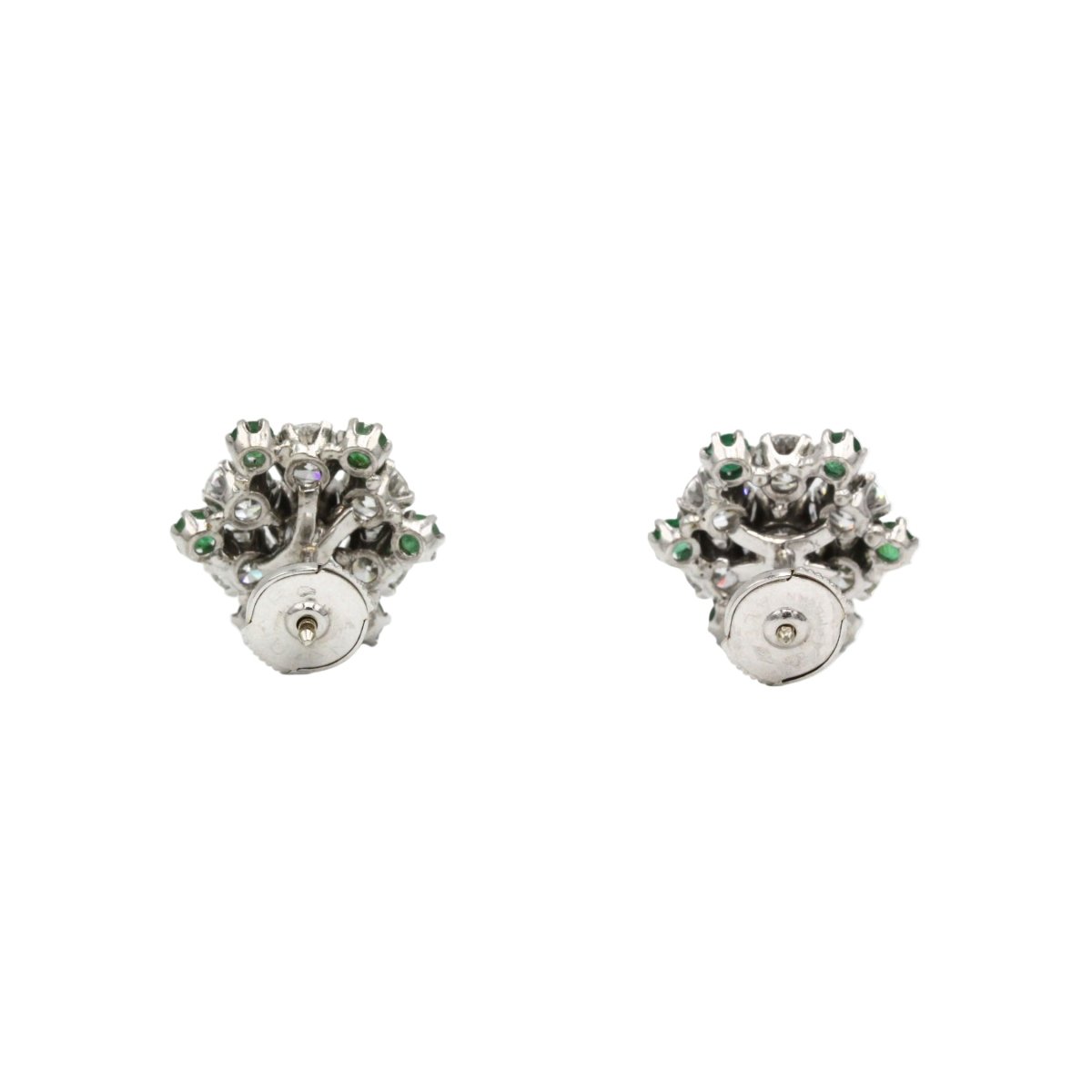 Boucles d'oreilles Clous en or blanc, émeraudes et diamants - Castafiore