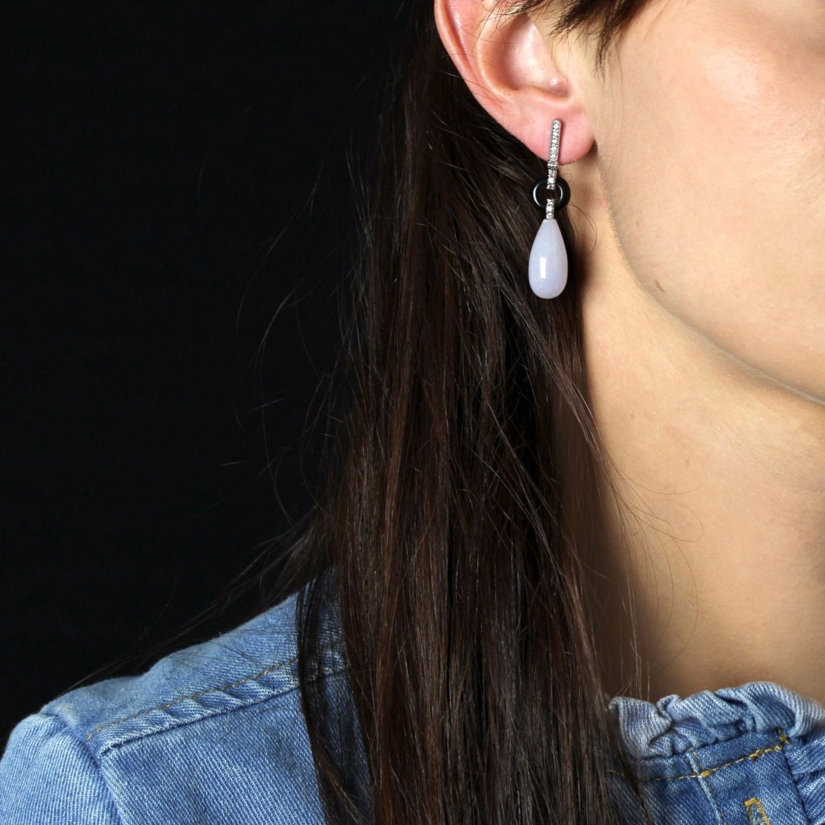 Boucles d'oreilles Clous en or blanc, onyx, jade et diamants - Castafiore