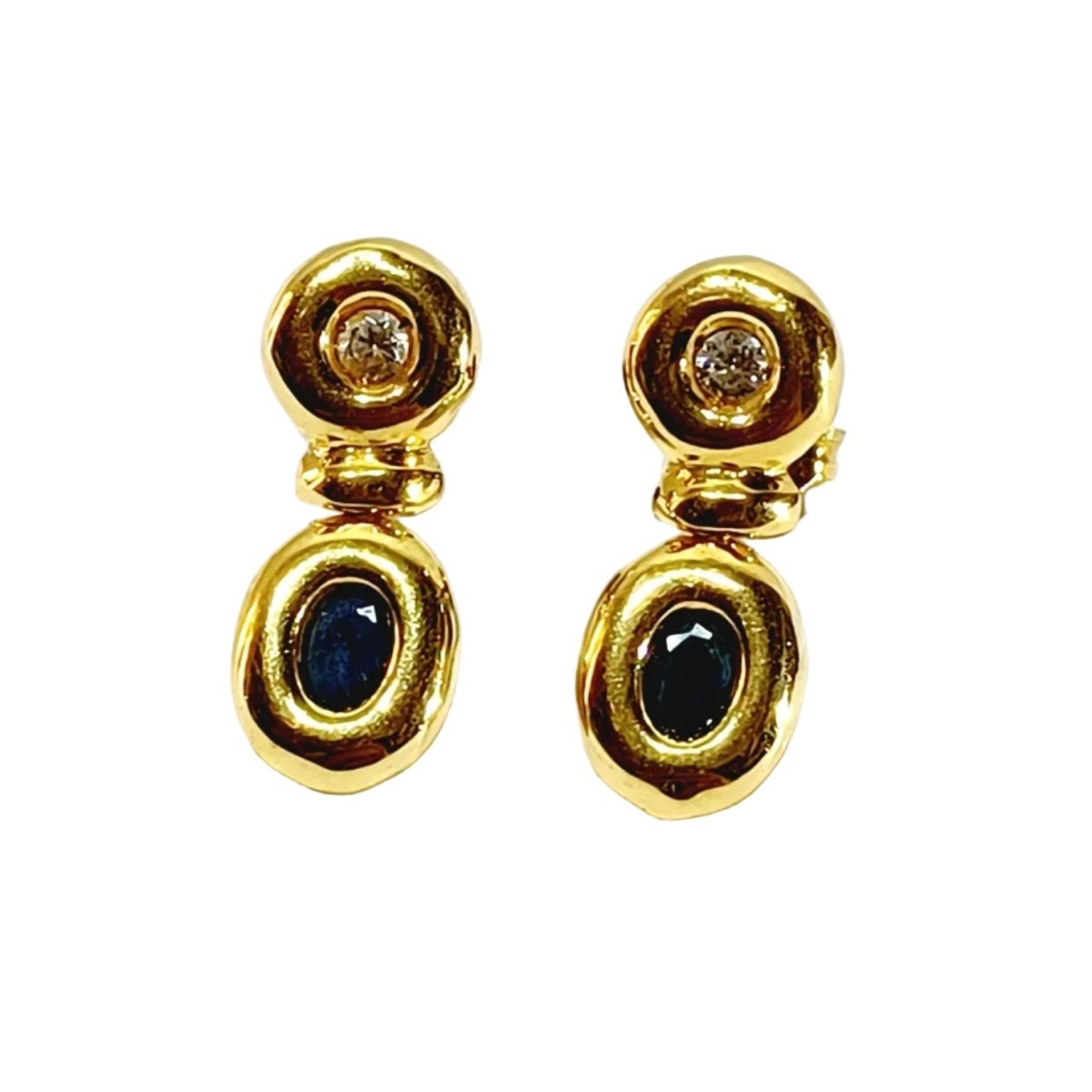 Boucles d'oreilles Clous en or jaune, saphirs et zircons - Castafiore