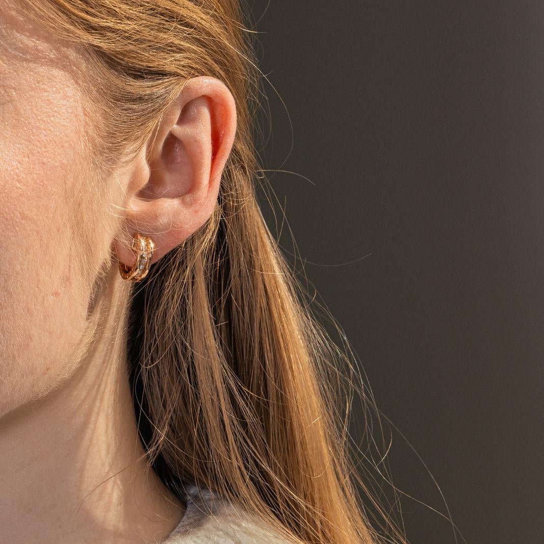 Boucles d'oreilles Créoles BULGARI "B.Zero1" en or rose et diamants - Castafiore