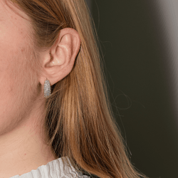 Boucles d'oreilles Créoles en or blanc et diamants - Castafiore