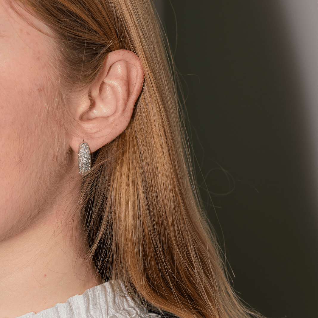 Boucles d'oreilles Créoles en or blanc et diamants - Castafiore