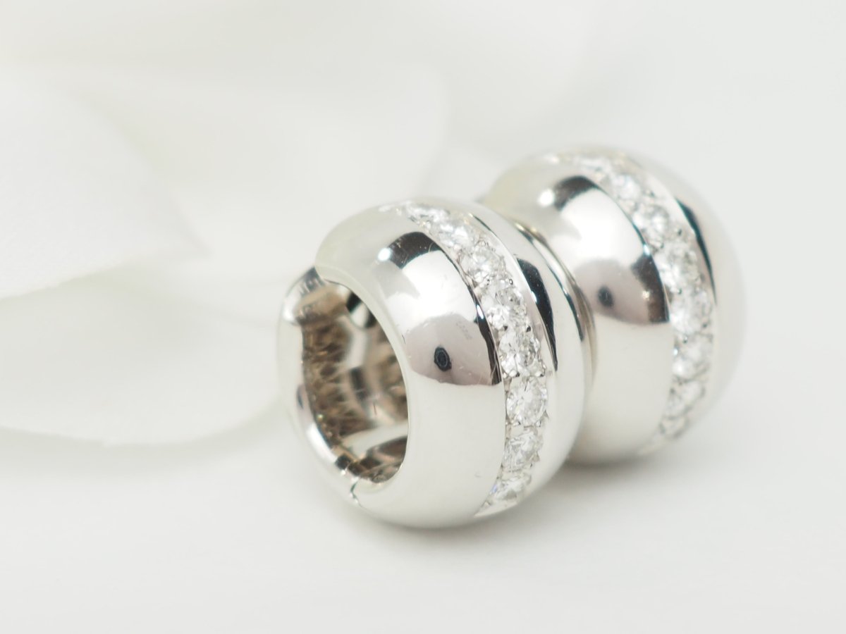 Boucles d'oreilles Créoles en or blanc et diamants - Castafiore