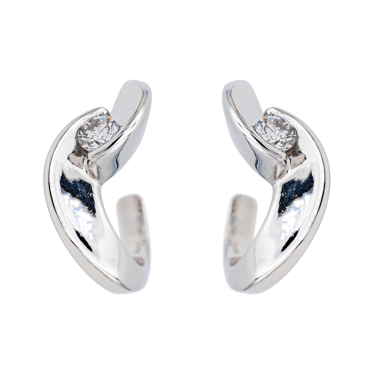 Boucles d'oreilles Créoles en or blanc et diamants - Castafiore