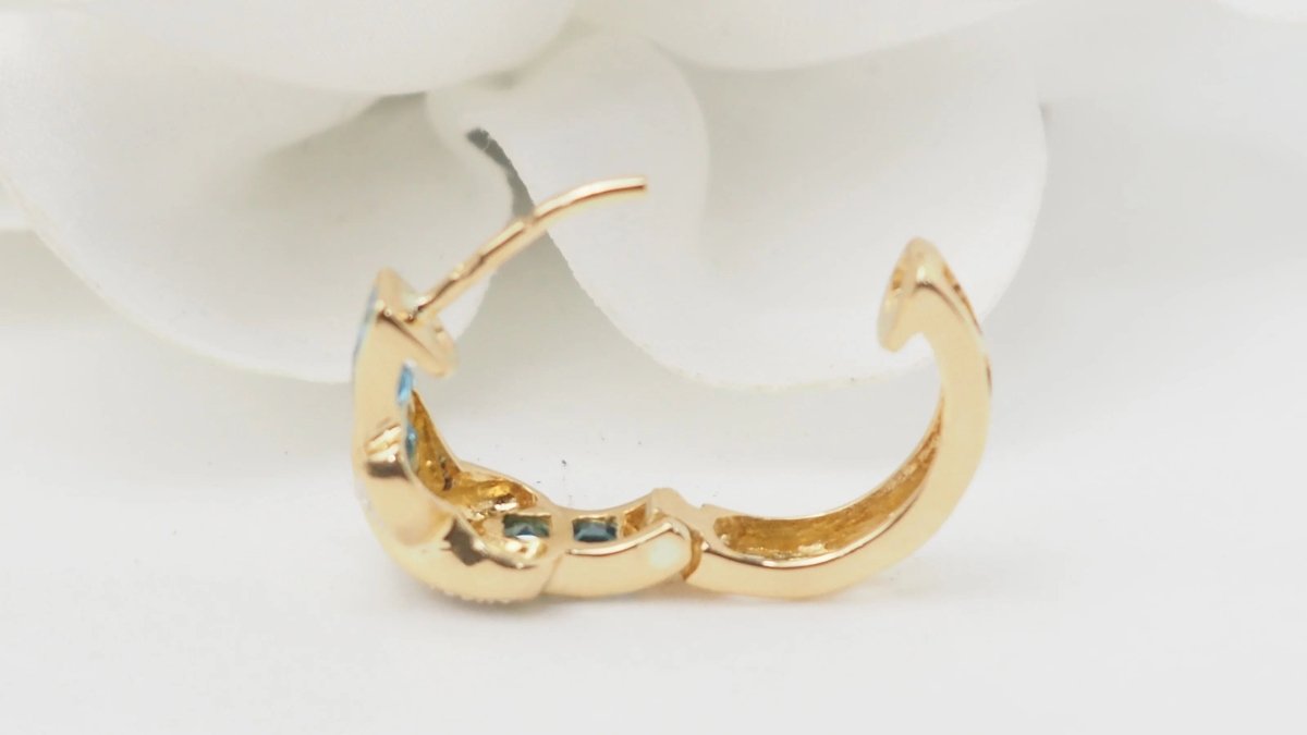 Boucles d'oreilles Créoles en or blanc,Topaze bleue et diamants - Castafiore