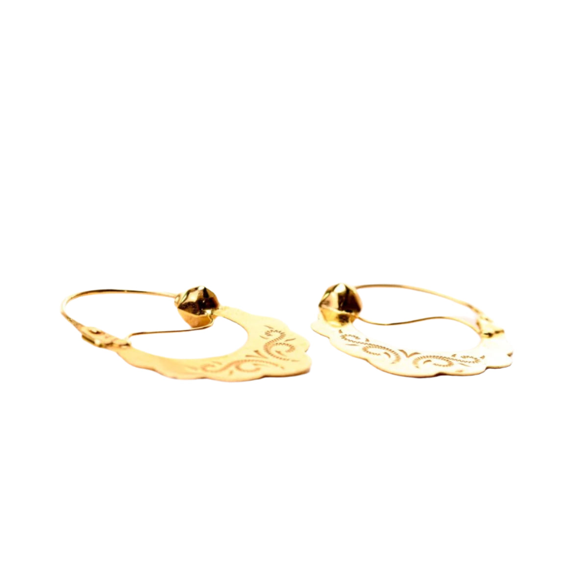 Boucles d'oreilles créoles savoyardes en or jaune et or blanc - Castafiore