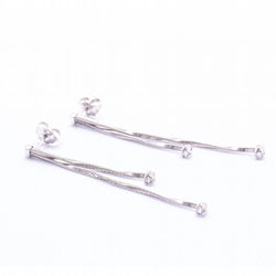 Boucles d'oreilles d'auteur en or et diamants - Castafiore