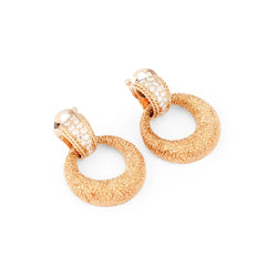 Boucles d'oreilles de la maison Van Cleef & Arpel en or jaune et diamants - Castafiore