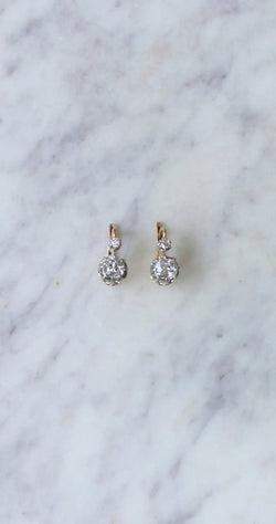 Boucles d'oreilles dormeuses anciennes diamants 1,10 Ct - Castafiore