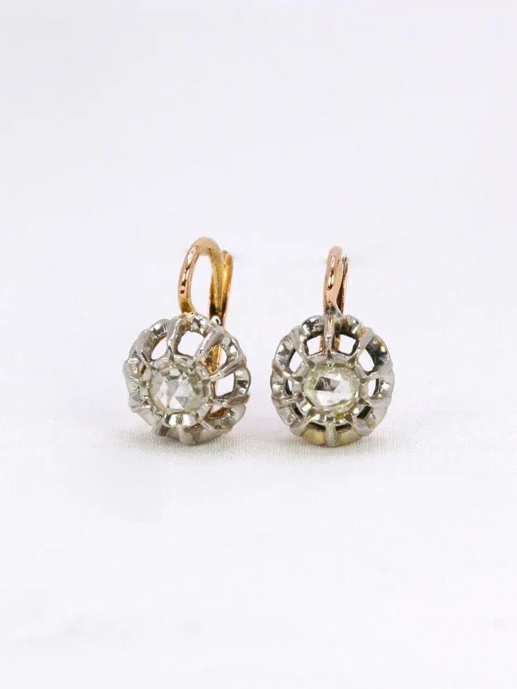Boucles d'oreilles dormeuses anciennes diamants taille rose - Castafiore