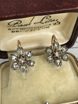 Boucles d'oreilles dormeuses anciennes en or 18K et argent - Castafiore