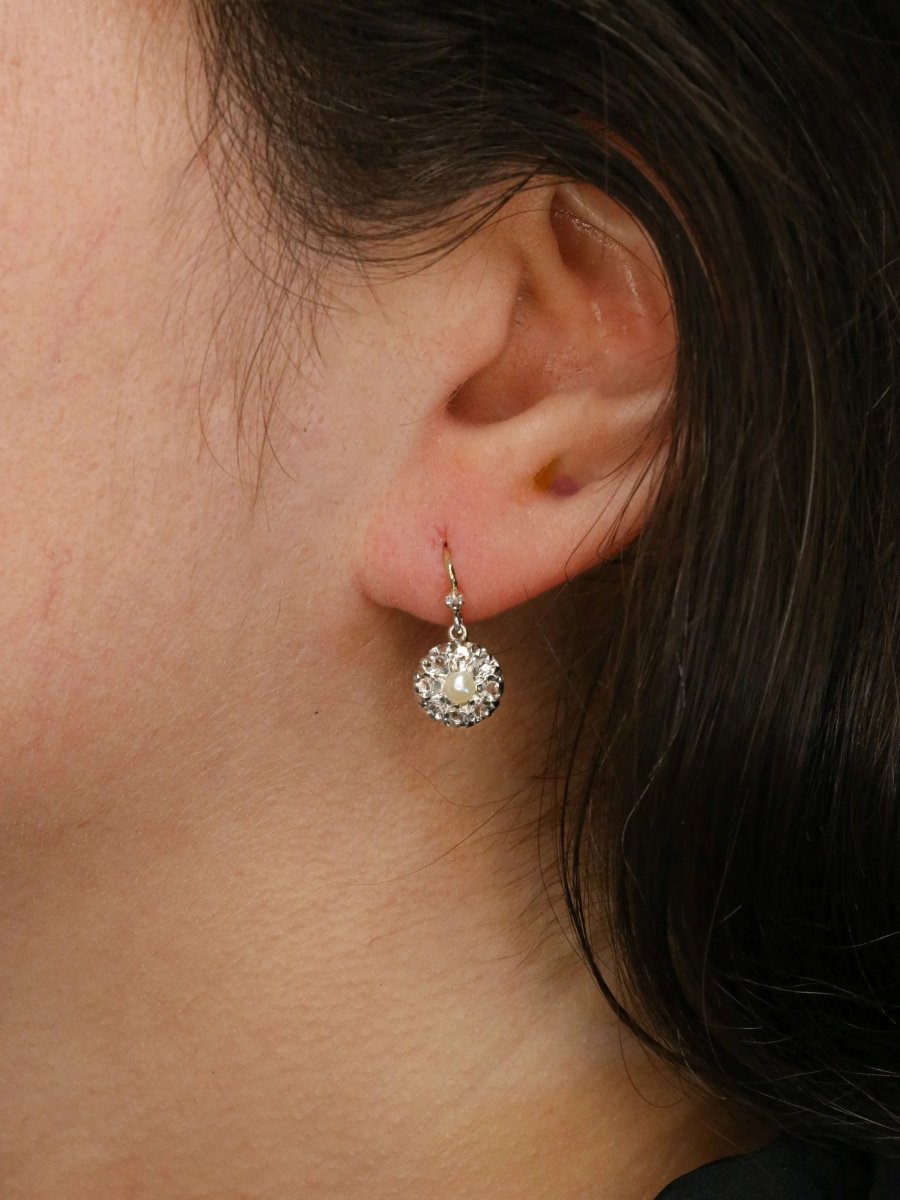 Boucles d'oreilles dormeuses anciennes perles diamants taille rose - Castafiore