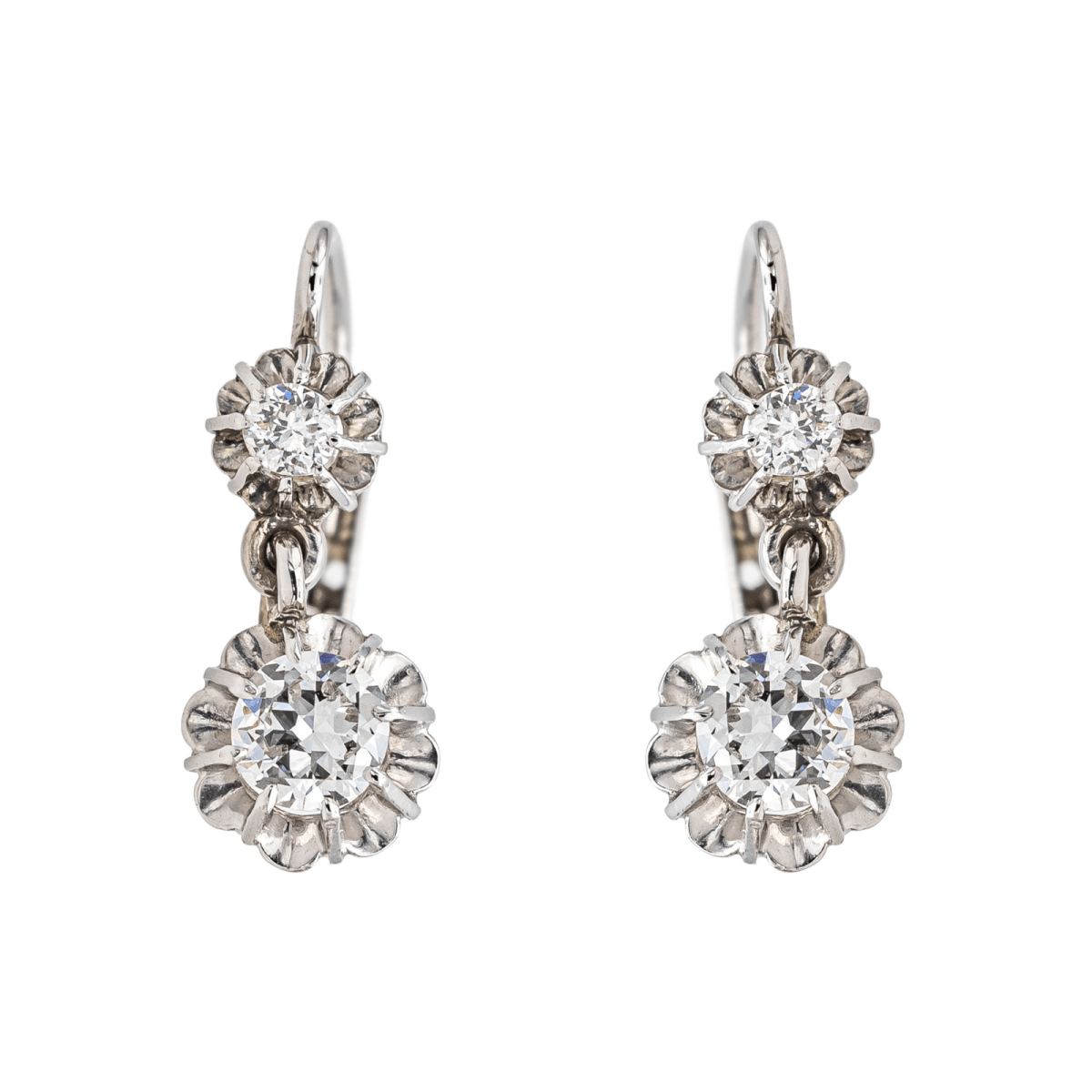 Boucles d'oreilles Dormeuses en or blanc et diamants - Castafiore
