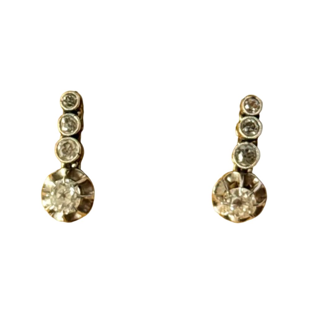 Boucles d'oreilles Dormeuses en or blanc et diamants - Castafiore