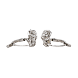 Boucles d'oreilles Dormeuses en or blanc et diamants - Castafiore
