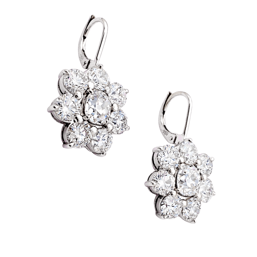 Earrings sleepers, white gold and diamonds.