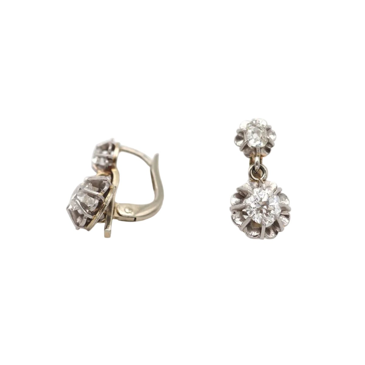 Boucles d'oreilles Dormeuses en or blanc et diamants - Castafiore