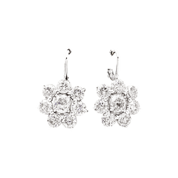 Earrings sleepers, white gold and diamonds.