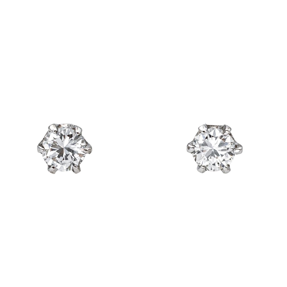Boucles d'oreilles Dormeuses en or blanc et diamants - Castafiore