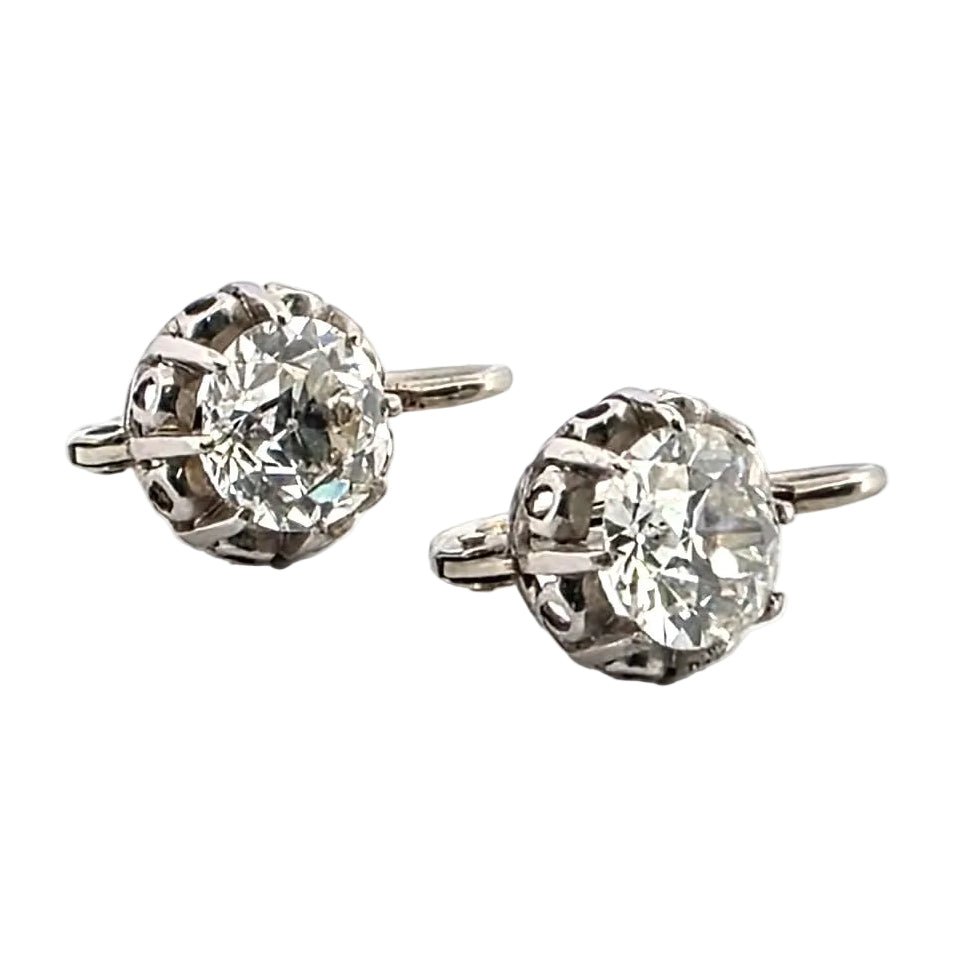 Boucles d'oreilles Dormeuses en or blanc et diamants - Castafiore